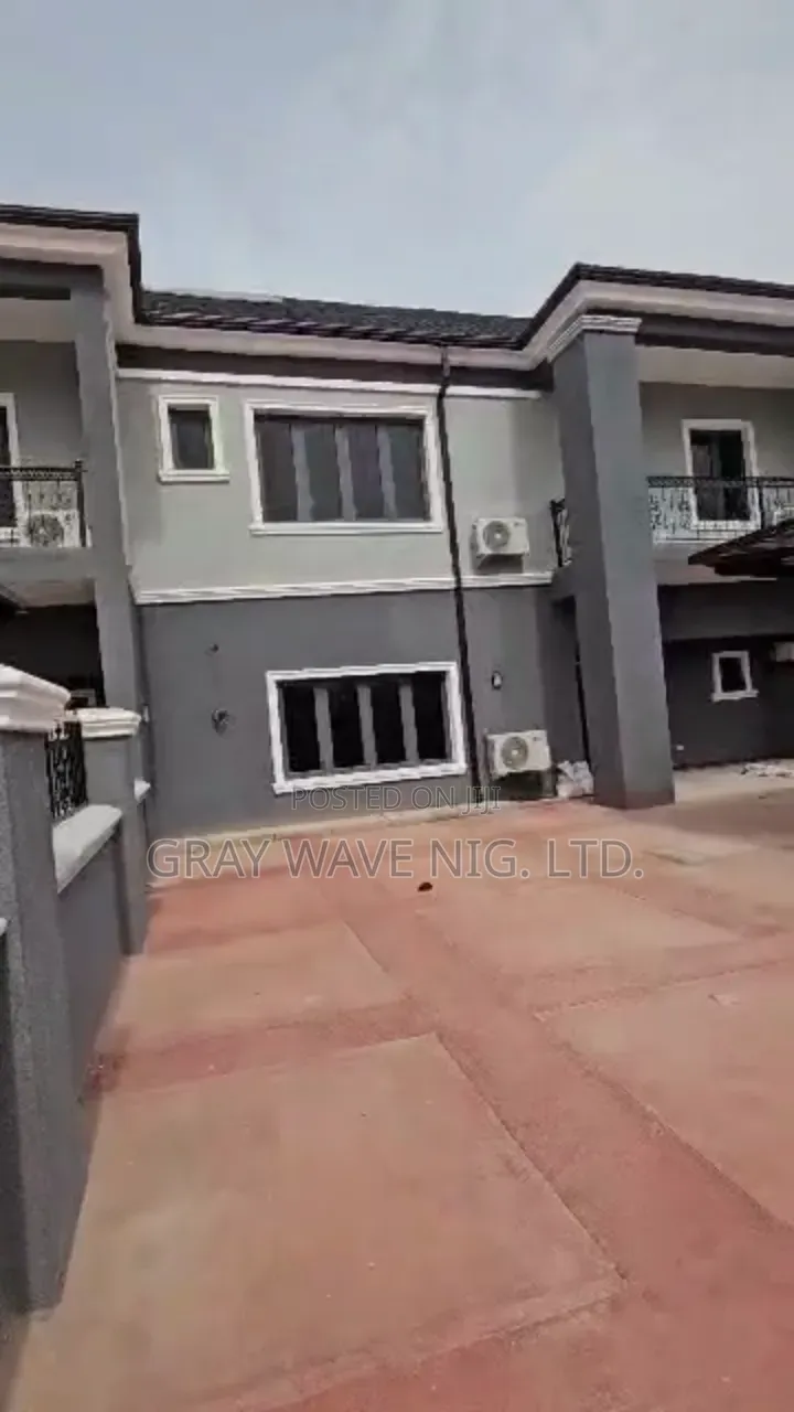 4bdrm Duplex in FHA for rent in FHA