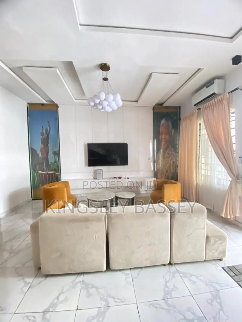 Furnished 3bdrm Duplex in Orchid Road, Chevron for sale in Chevron