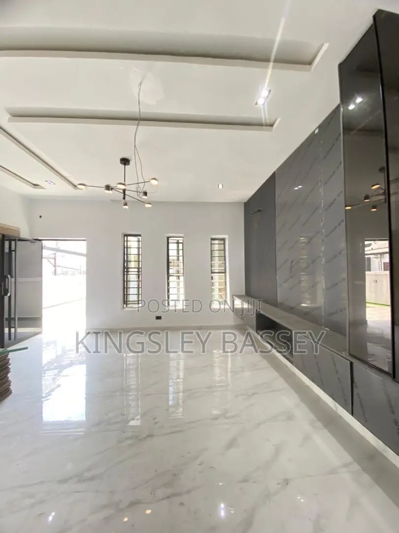 4bdrm Duplex in Orchid, Chevron for sale in Chevron