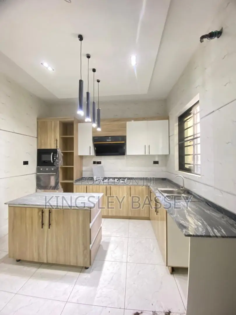 4bdrm Duplex in Orchid, Chevron for sale in Chevron