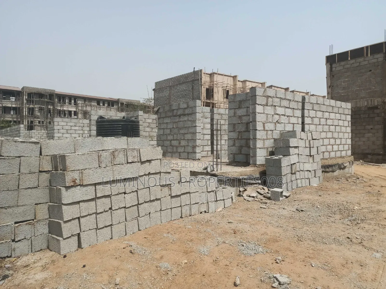 Commercial Space (Offices, Supermarket, Shops, Salon, Supermarket) in Jabi