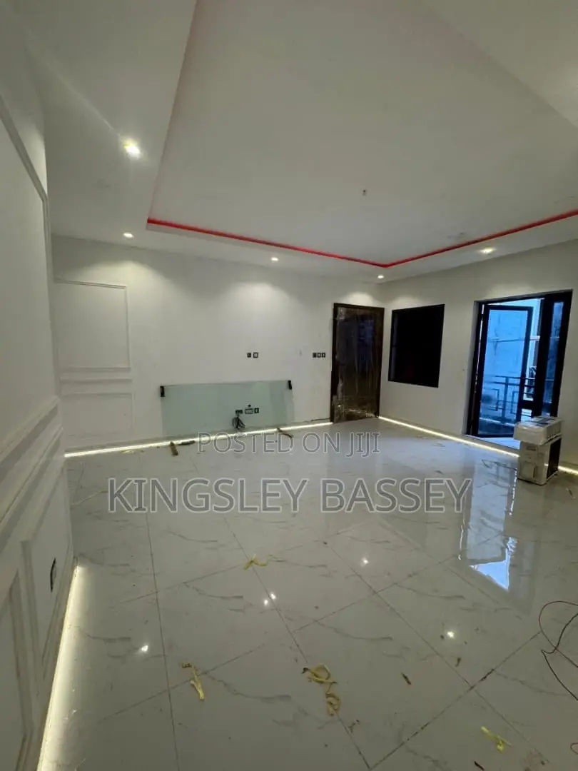 3bdrm Apartment in Ikate Lekki for sale in Ikate