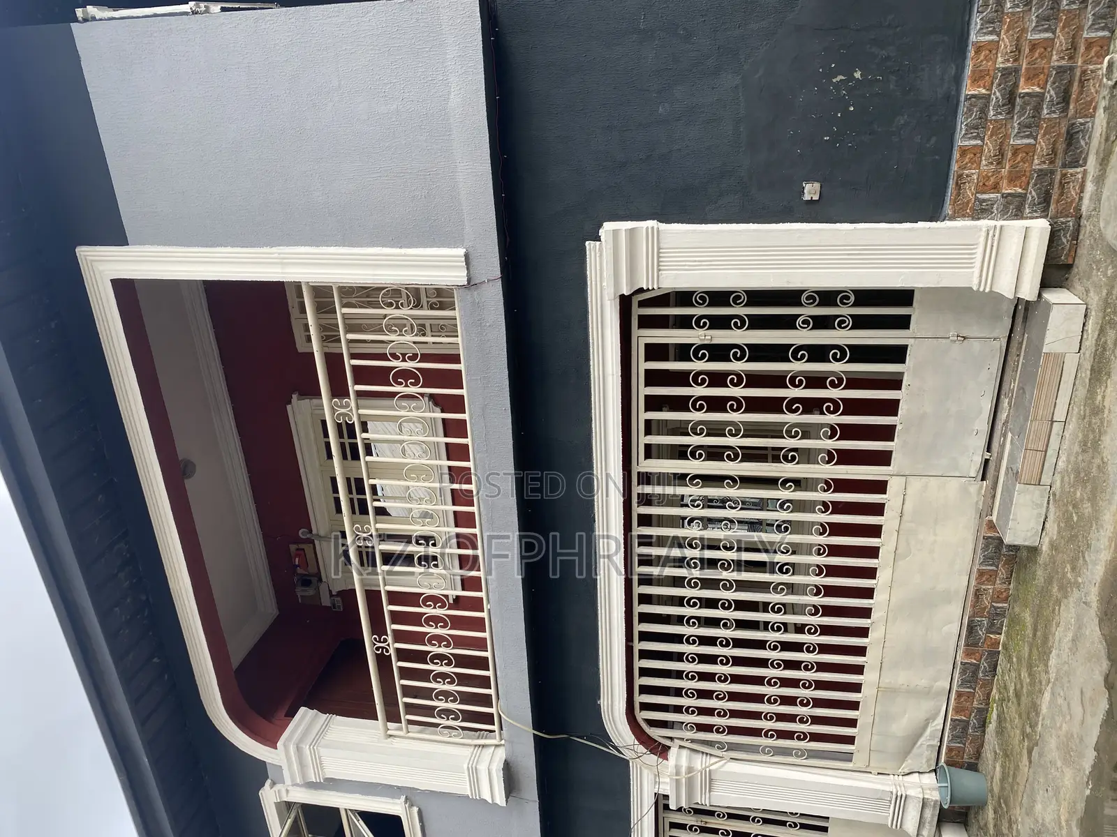 Furnished 2bdrm Block of Flats in Mandela Estate, Obio-Akpor for rent in Obio-Akpor