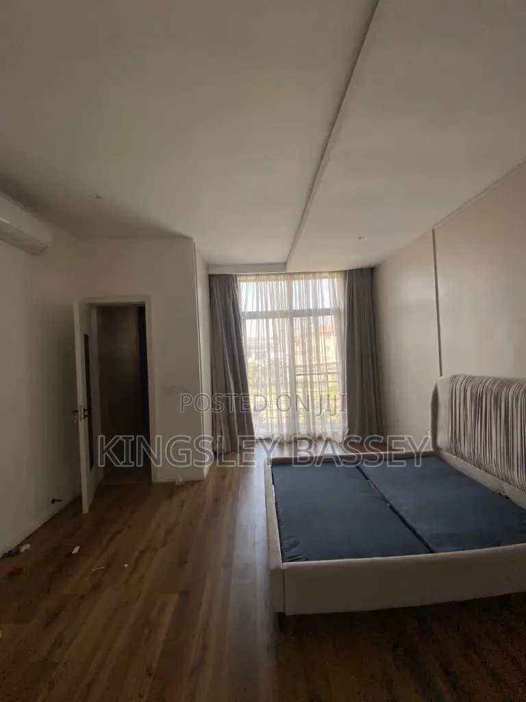2bdrm Apartment in Lekki, Ikate for sale in Ikate