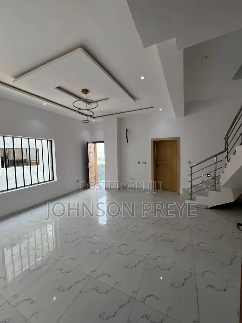 2bdrm Apartment in Lekki Phase 1 for rent in Lekki Phase 1