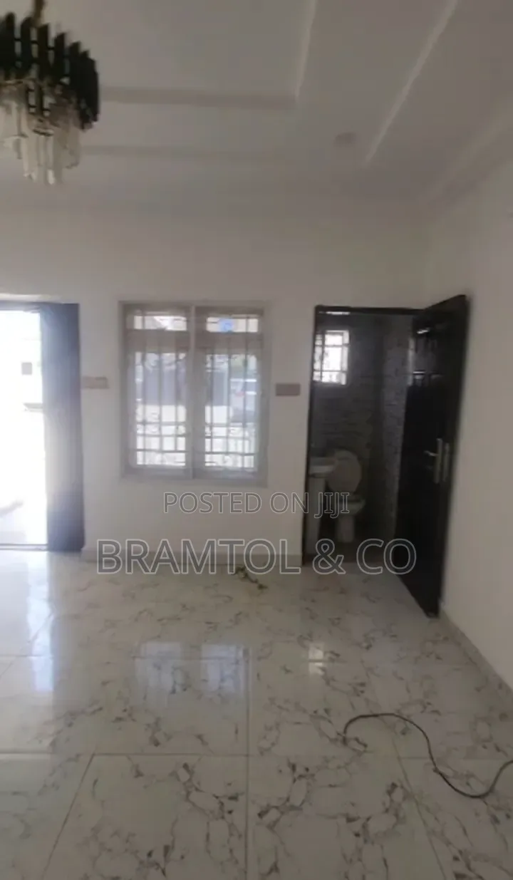 2bdrm Block of Flats in Jahi District, Abuja, Jabi for rent in Jabi