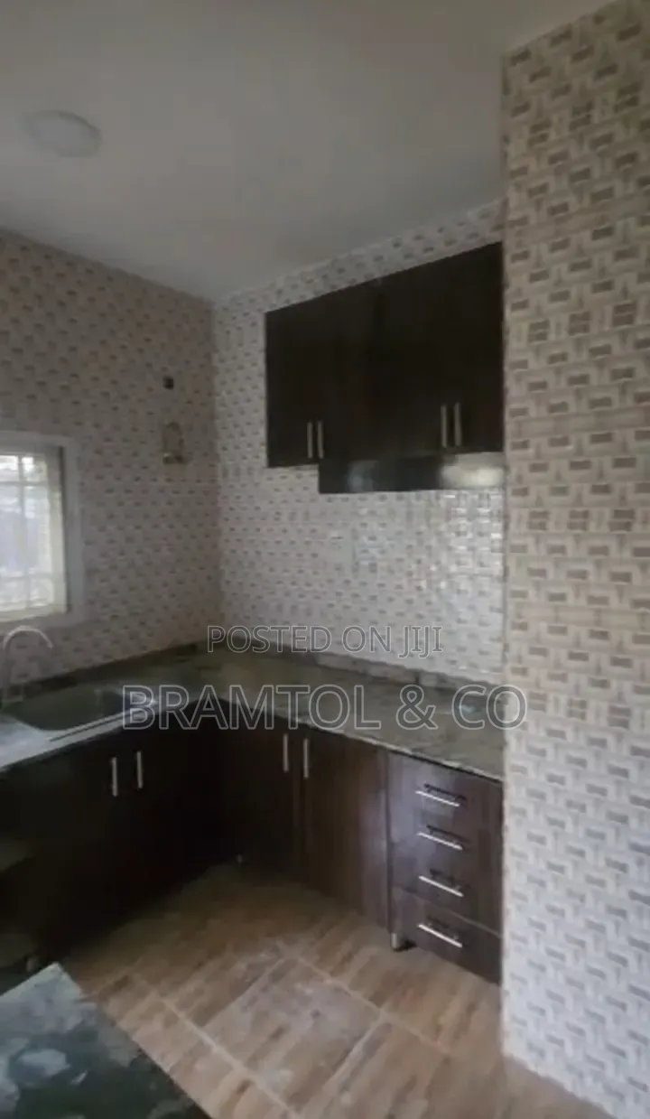 2bdrm Block of Flats in Jahi District, Abuja, Jabi for rent in Jabi