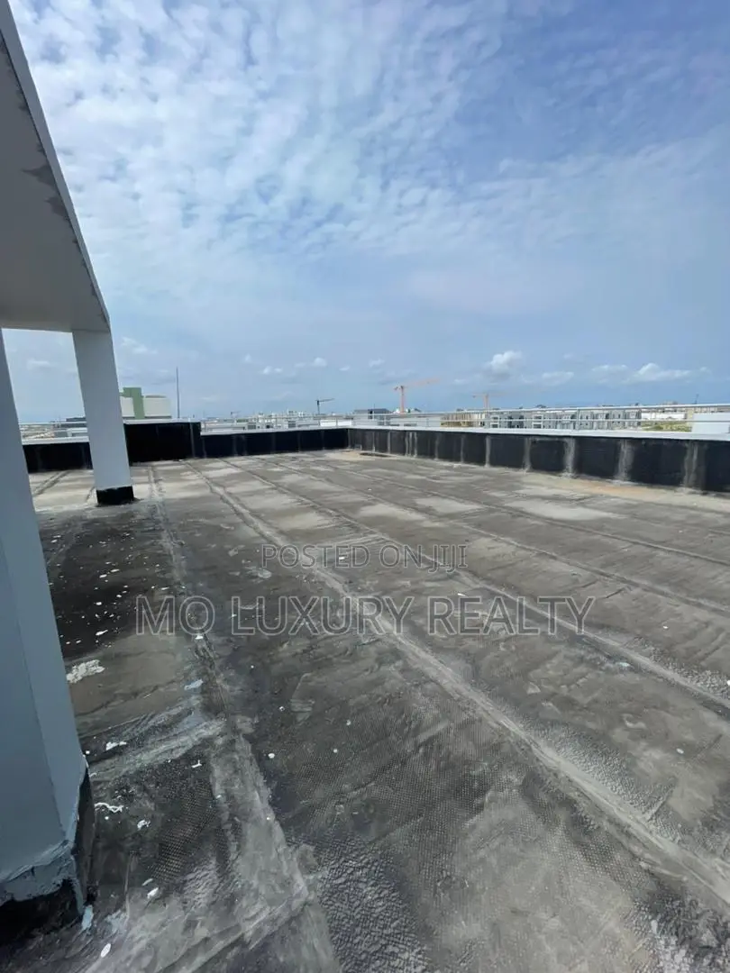 5bdrm Apartment in Lekki Phase 2 for rent in Lekki Phase 2
