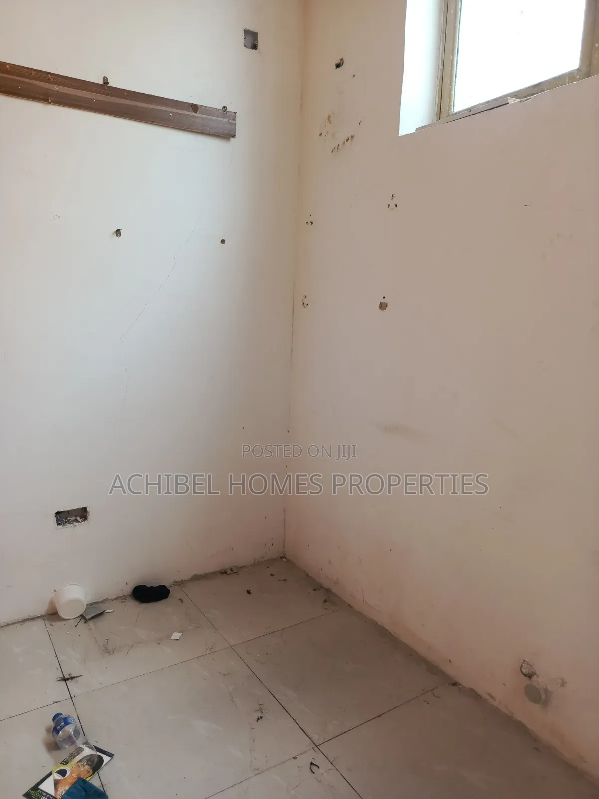 20.3 Square Meter Shop Space at Oniru in Lekki Expressway