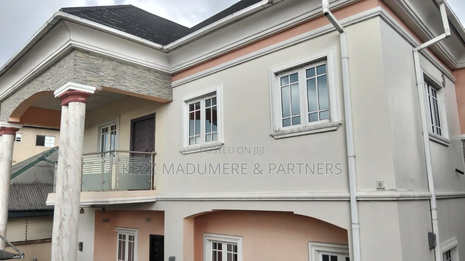 3bdrm Duplex in Farm Road , Eliozu , for rent in Eliozu