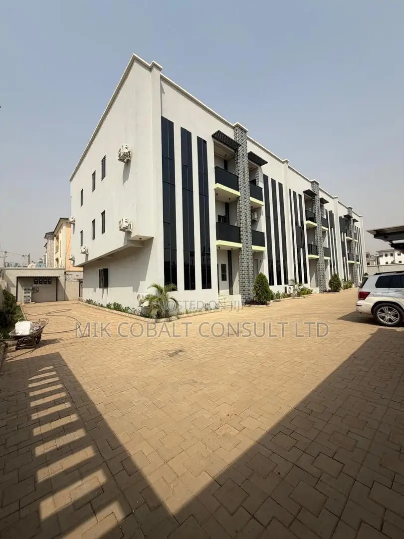 4bdrm Townhouse/Terrace in Gilmor, Jahi for sale in Jahi