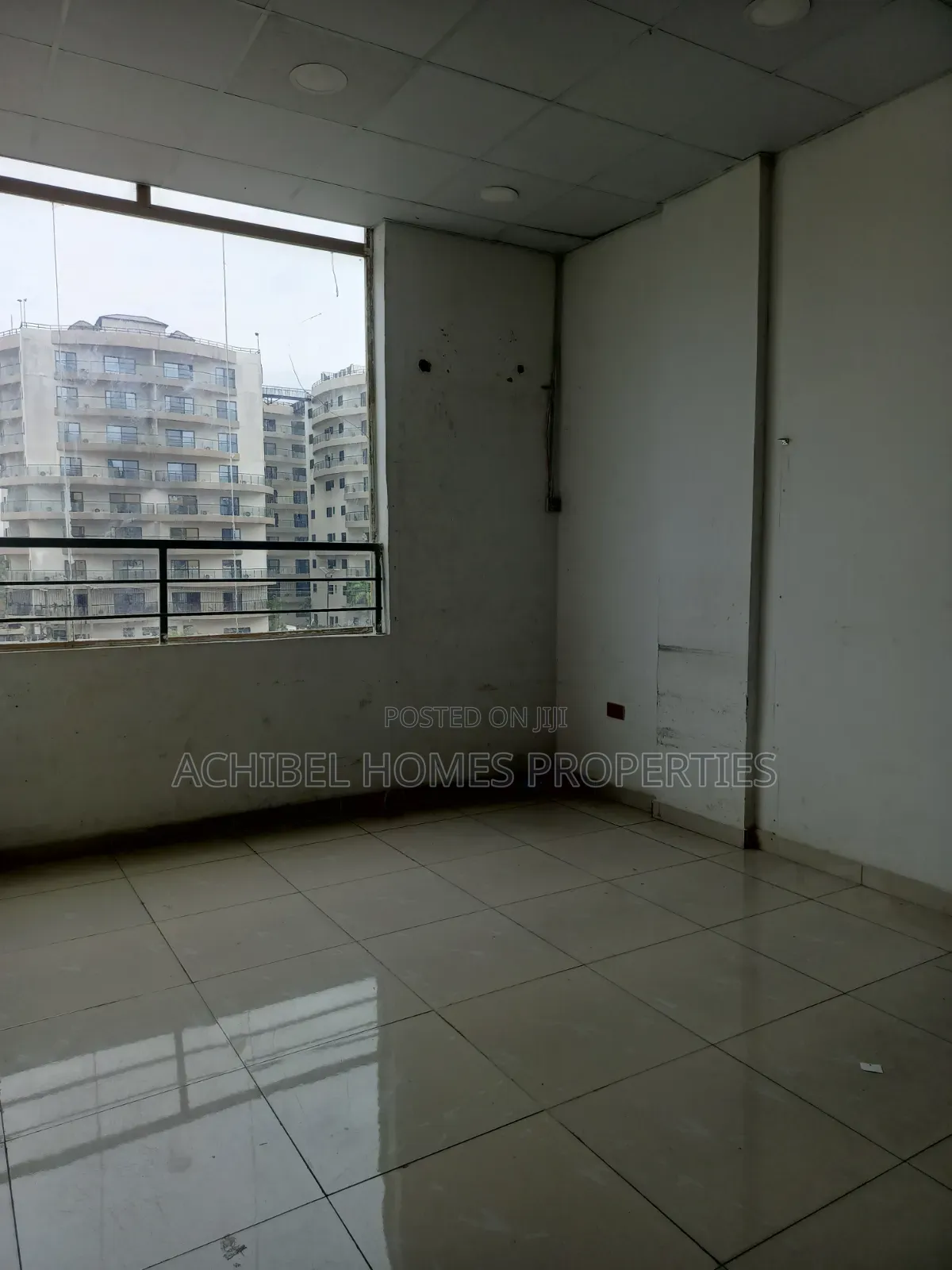 19.3 Square Meter Office Space in Oniru in Lekki Expressway