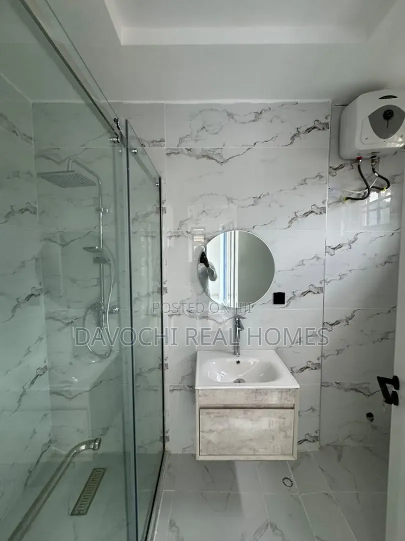 3bdrm Apartment in Lekki Phase 1 for rent in Lekki Phase 1