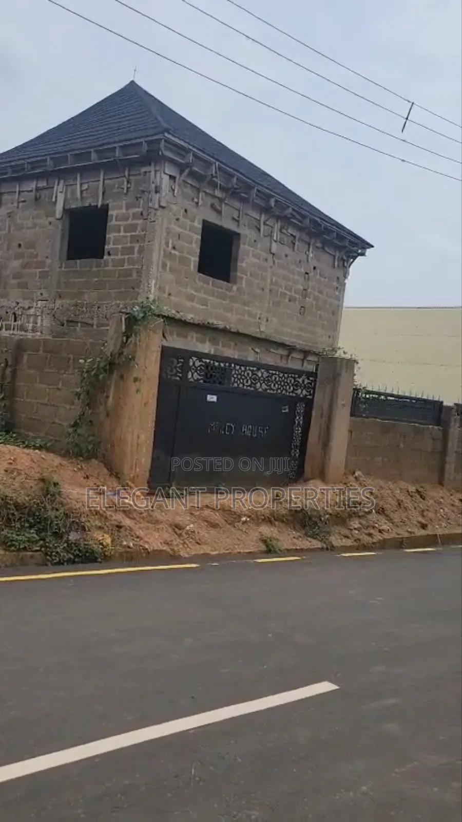 4bdrm Duplex in Temidire Estate In for sale in Osogbo