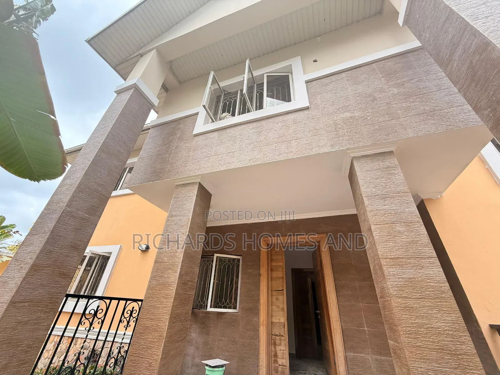 5bdrm House in Banana Island for rent in Banana Island