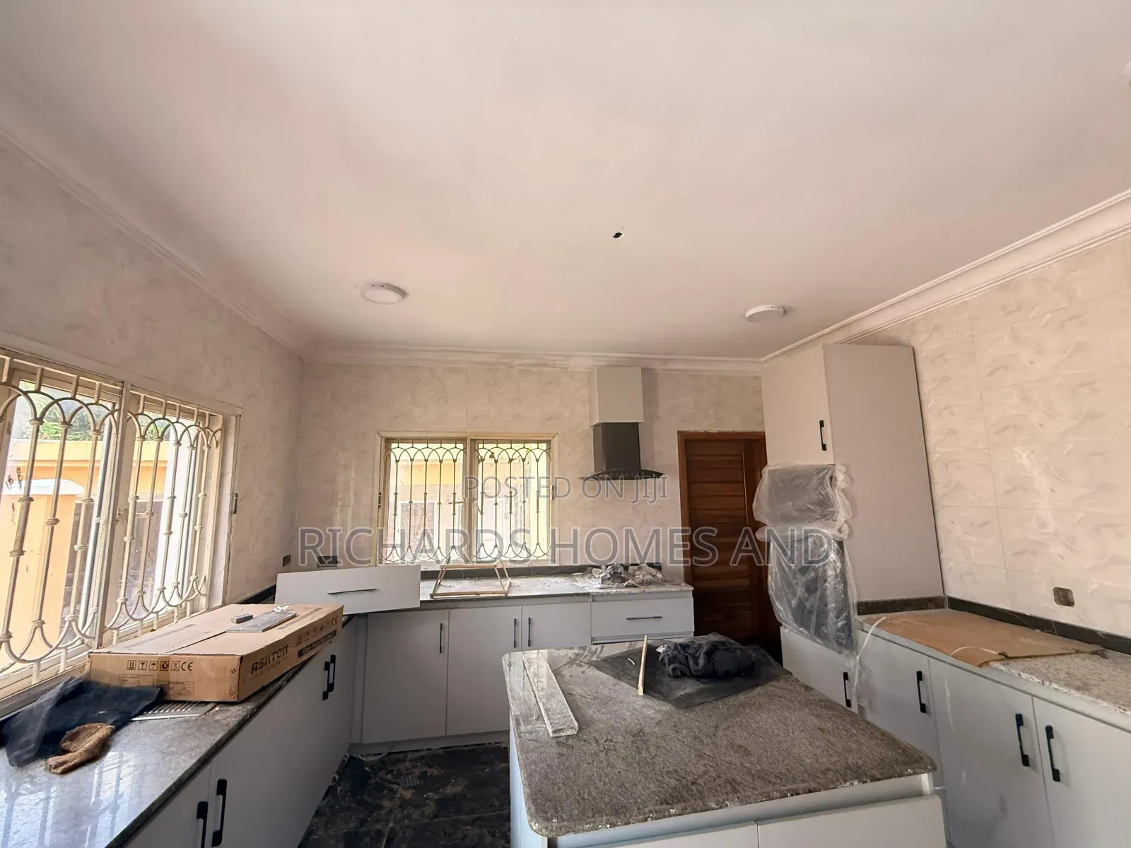 5bdrm House in Banana Island for rent in Banana Island