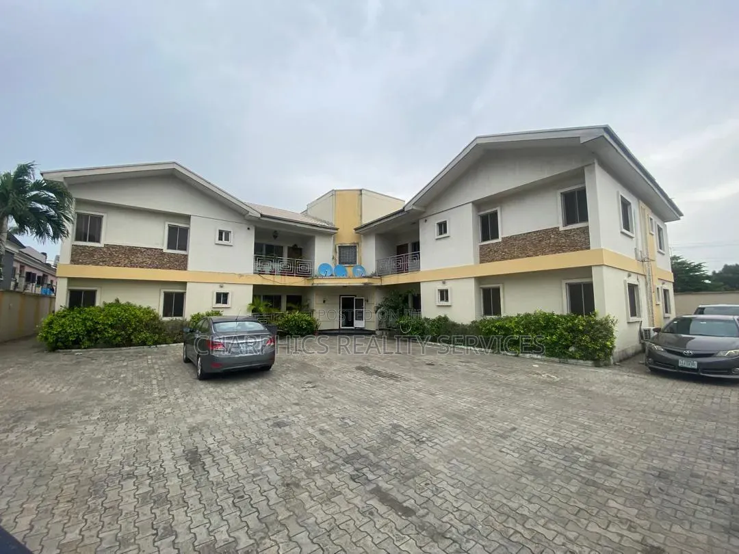 3bdrm Apartment in Lekki Phase 1 for rent in Lekki Phase 1
