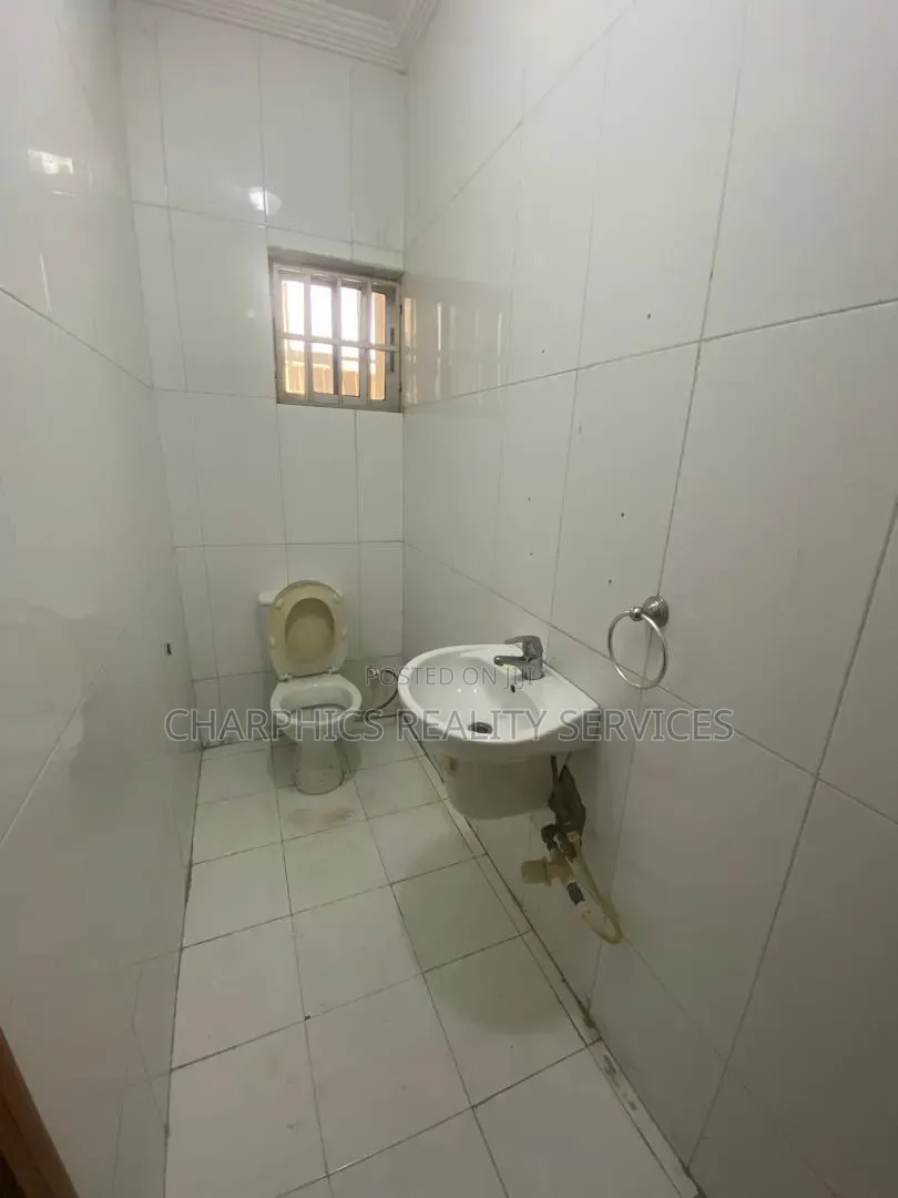 3bdrm Apartment in Lekki Phase 1 for rent in Lekki Phase 1