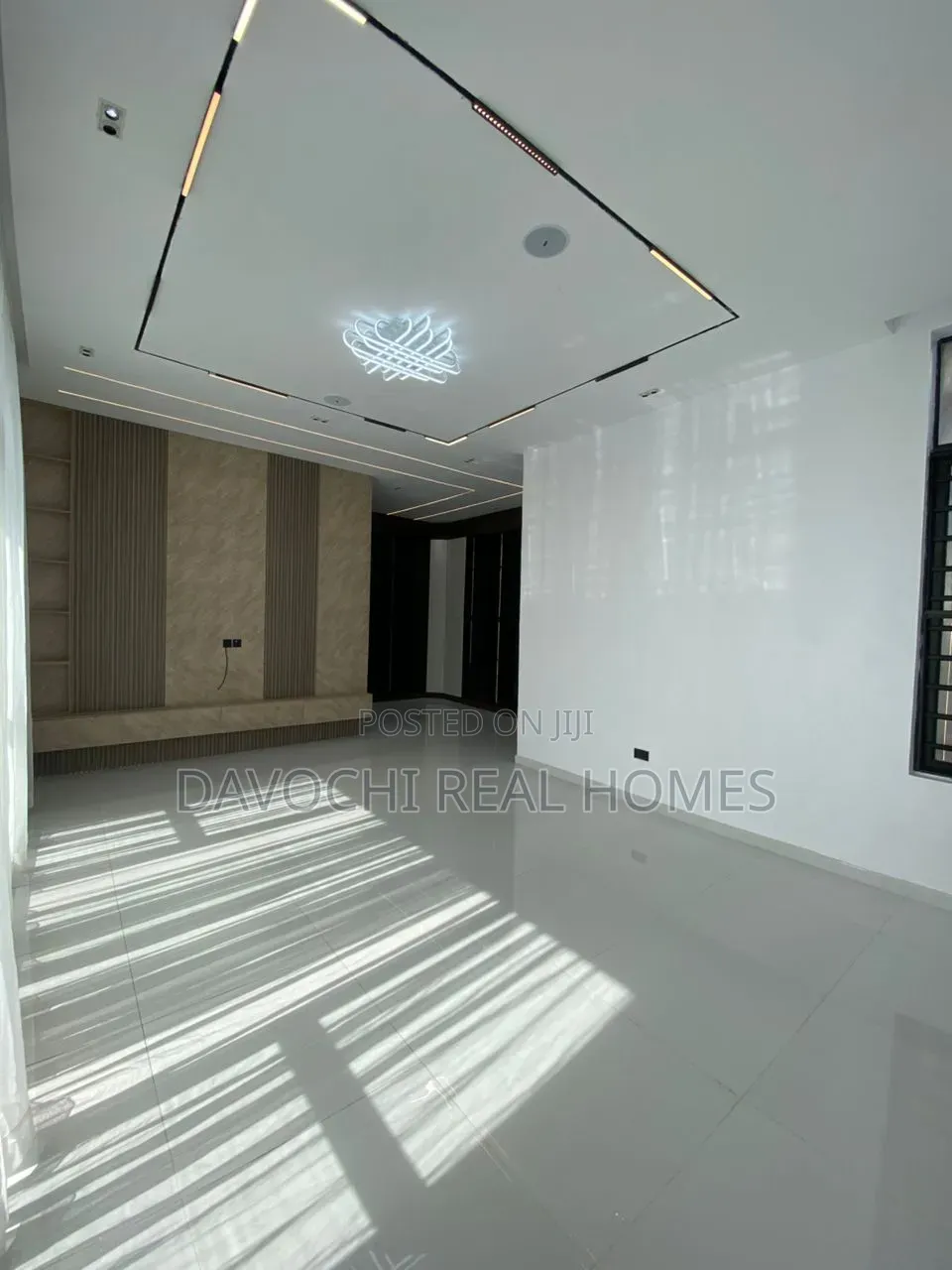 5bdrm Duplex in VGC / Ajah for sale in VGC / Ajah