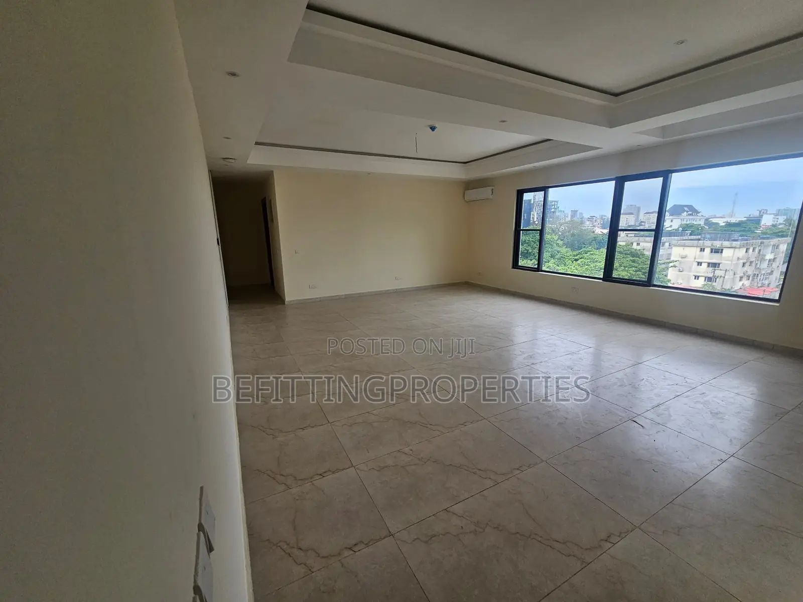 3bdrm Apartment in Victoria Island for sale in Victoria Island