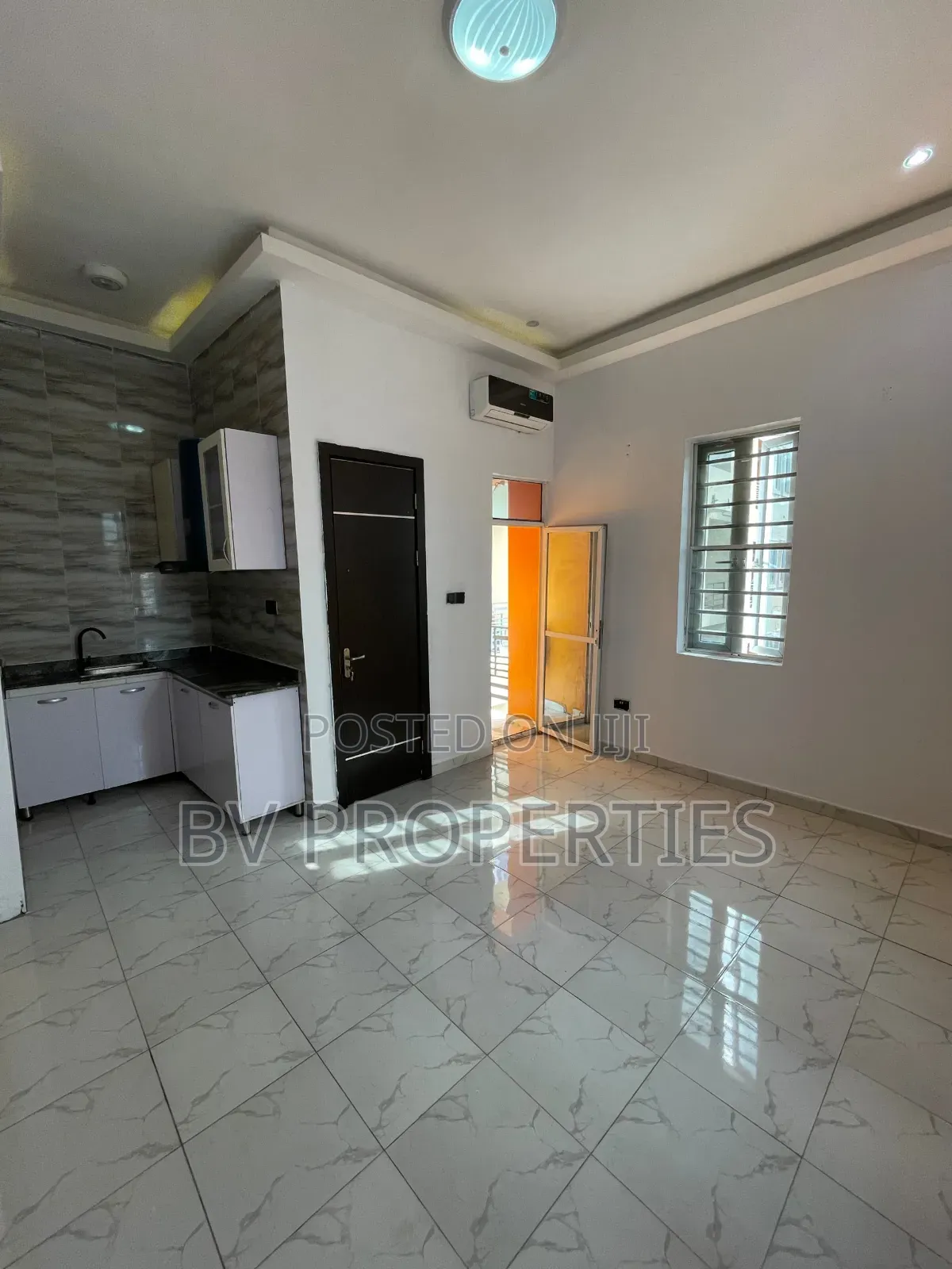 Studio Apartment in Off Alpha Beach, Eti for rent in Lekki Phase 2