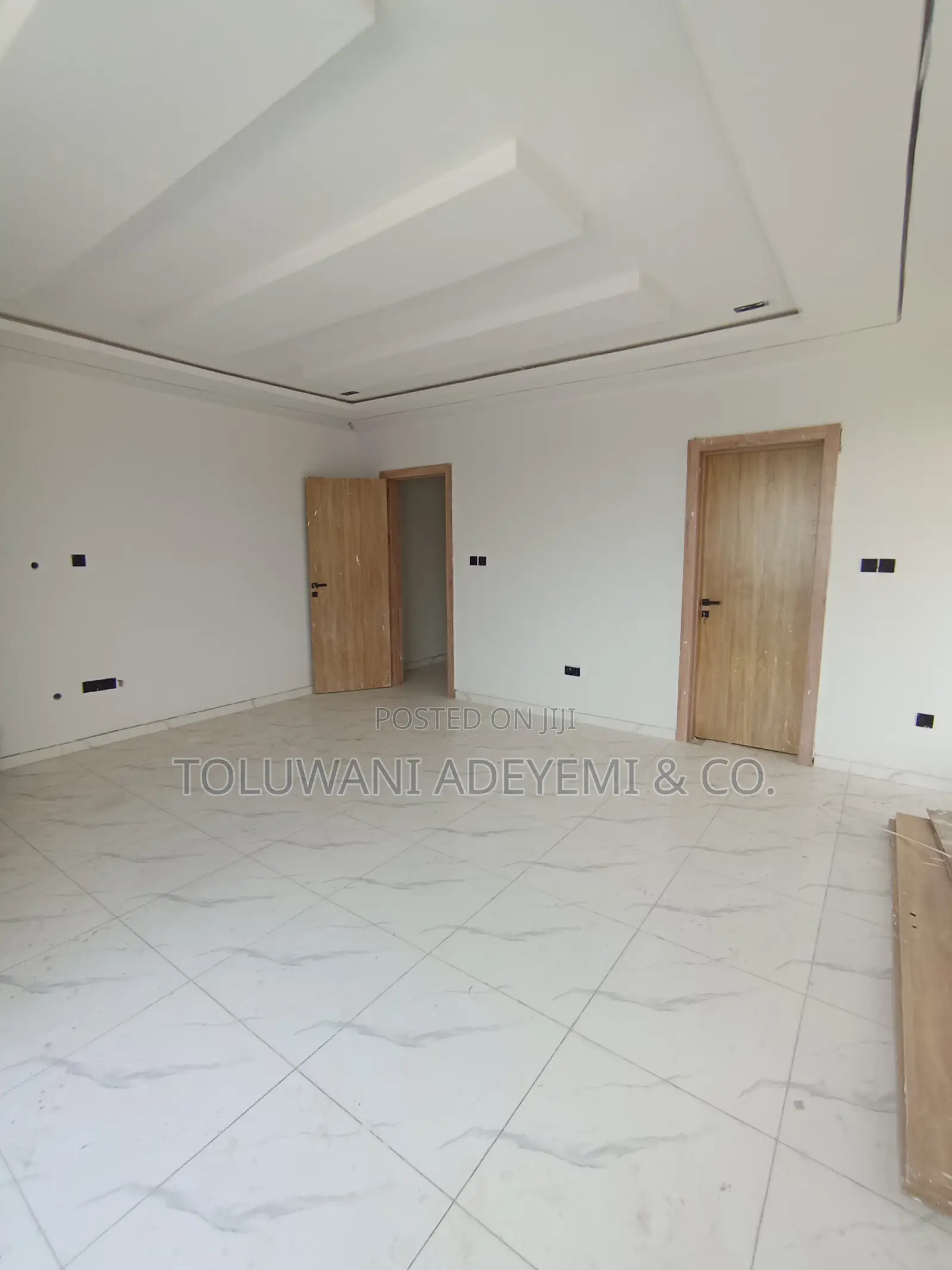 4bdrm Duplex in Ajah, Off Lekki-Epe Expressway for sale in Off Lekki-Epe Expressway