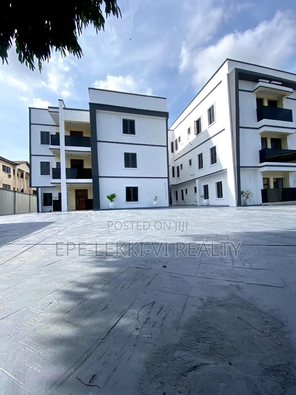 3bdrm Apartment in Ajah for sale in Ajah
