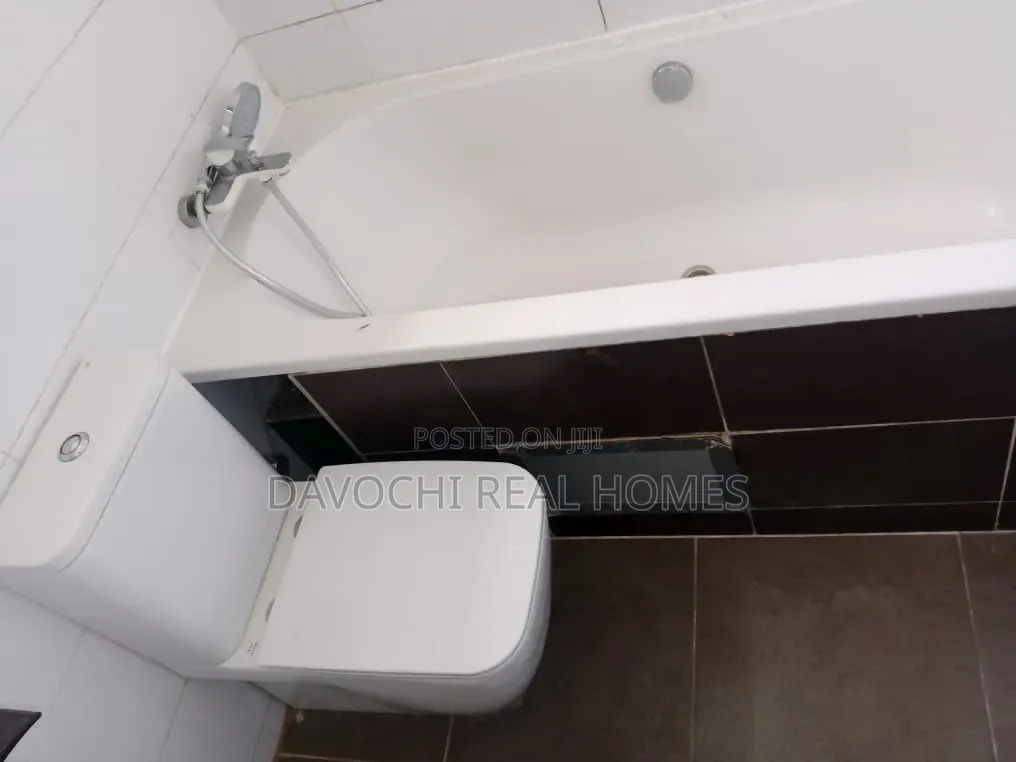 4bdrm Duplex in Badore for sale in Badore