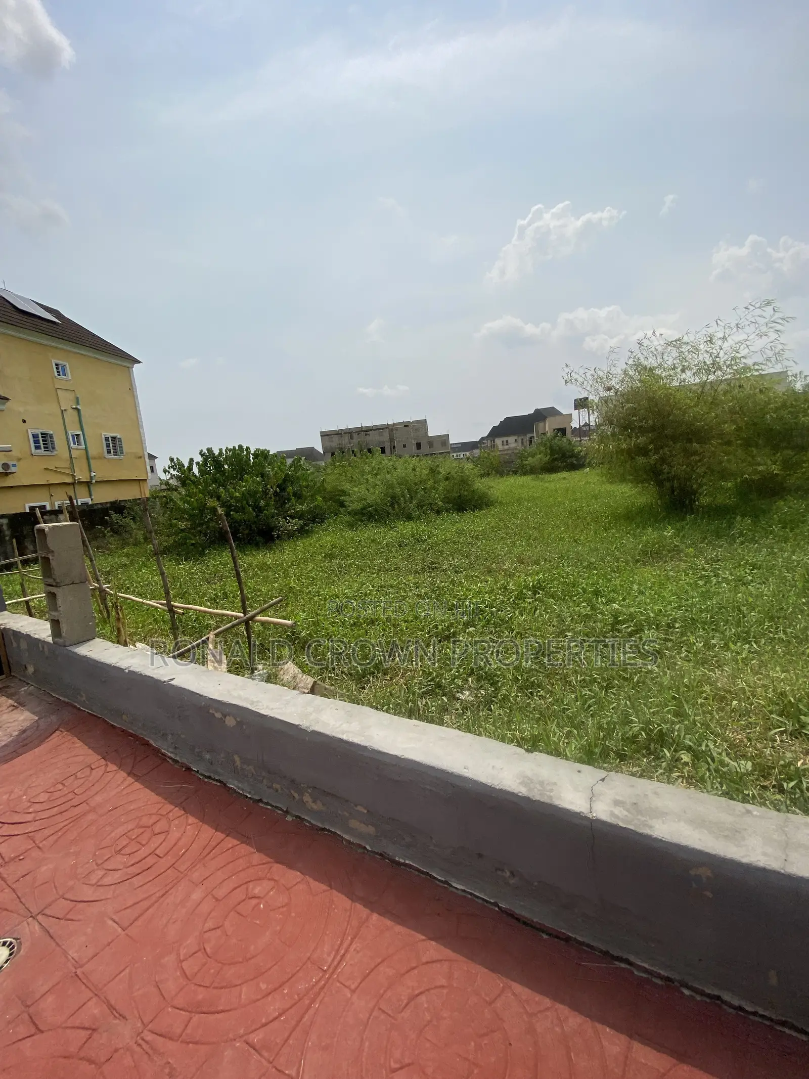 5 Plots of Land With in Bucknor