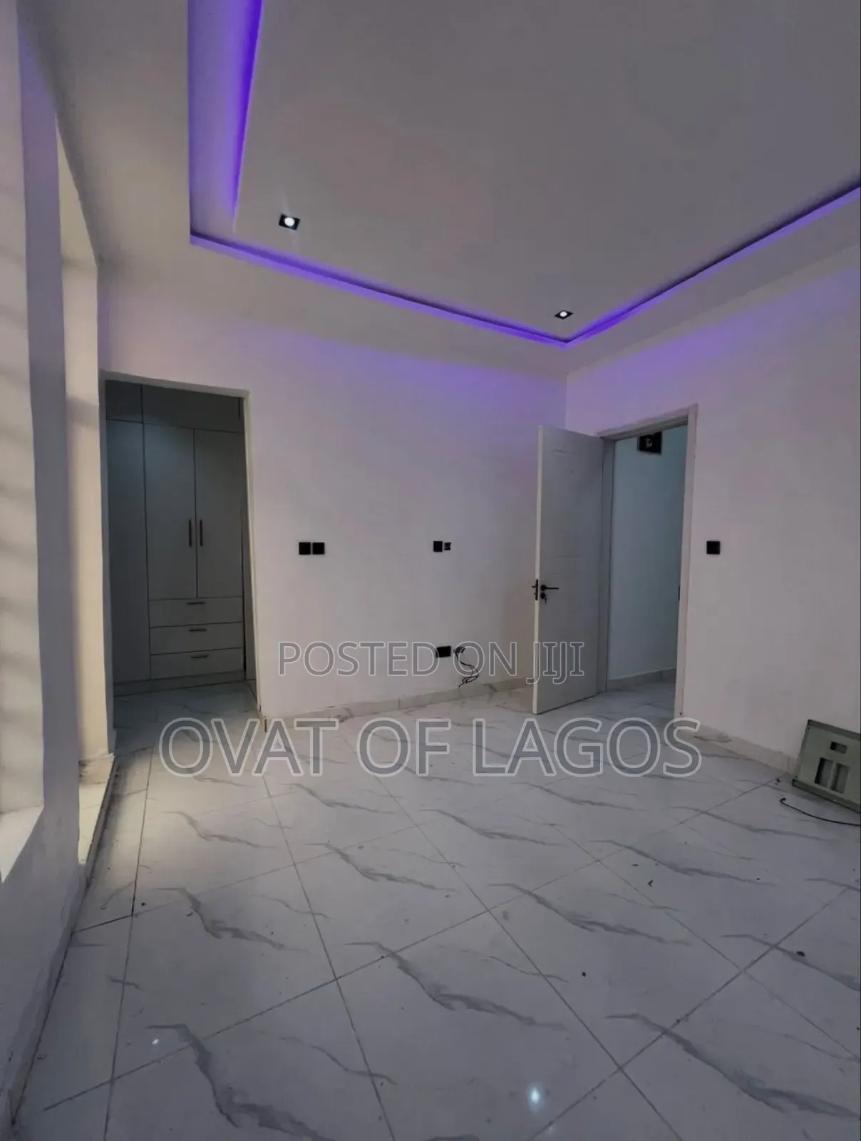 4bdrm Duplex in Ikota Villa Estate for rent in Ikota