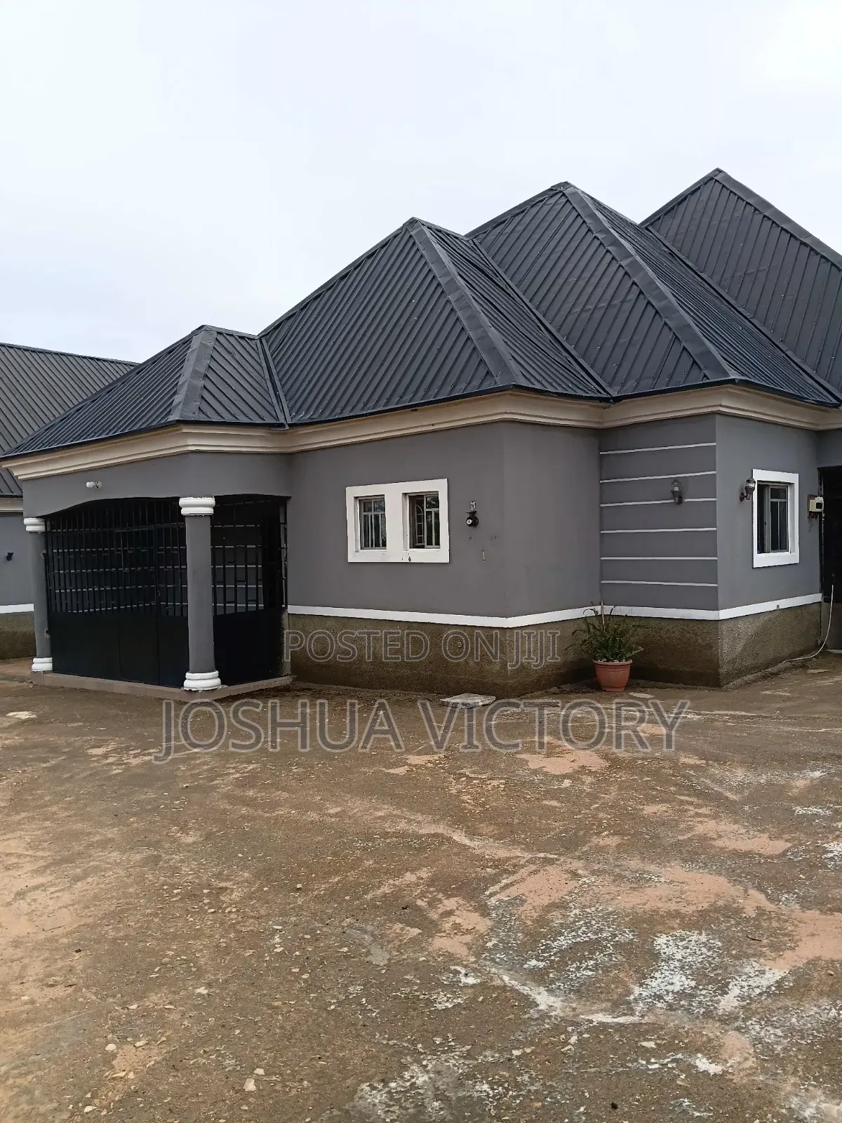 3bdrm Bungalow in Summary, Jos for rent in Jos
