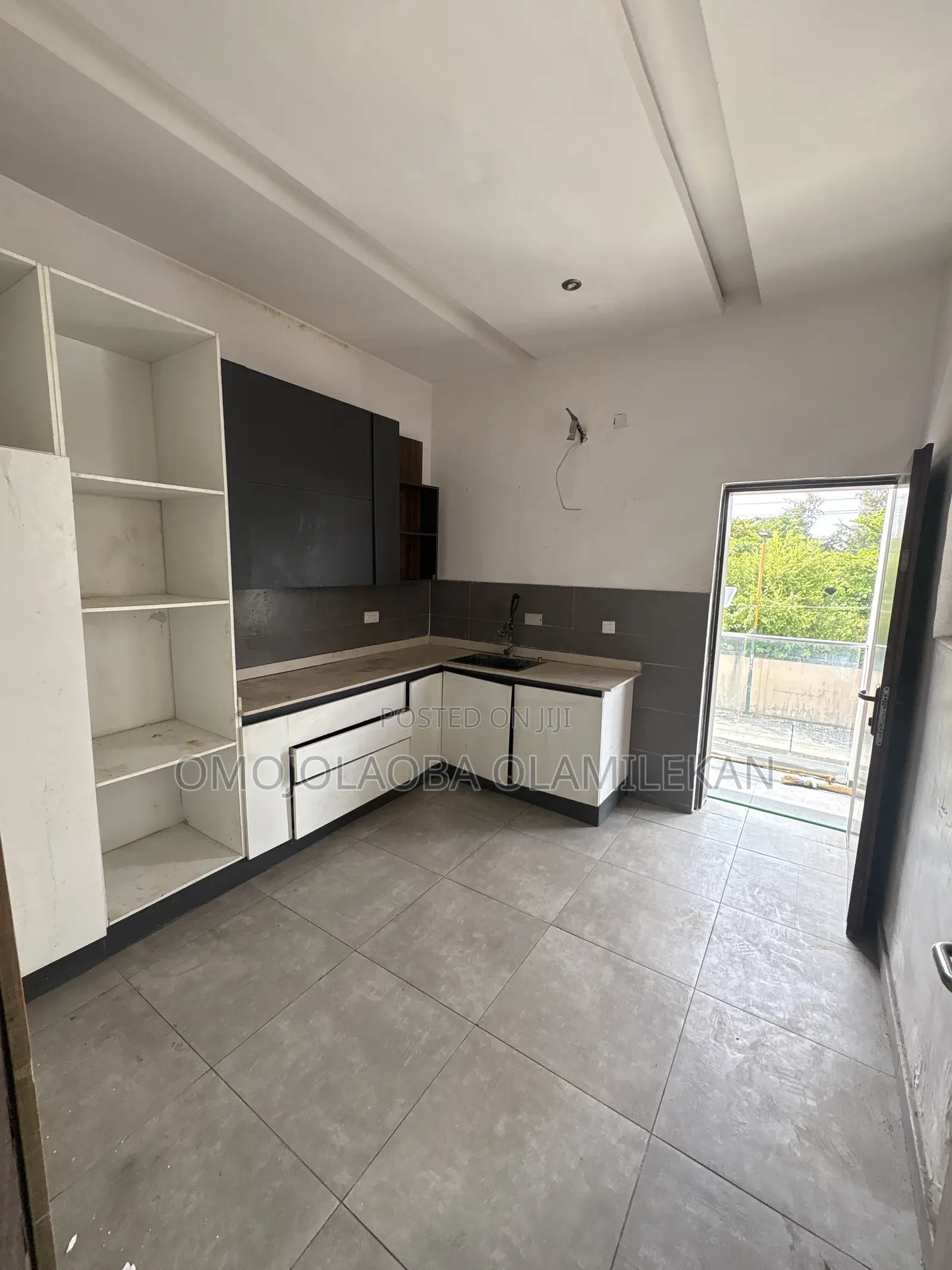 2bdrm Apartment in Chevron for rent in Chevron