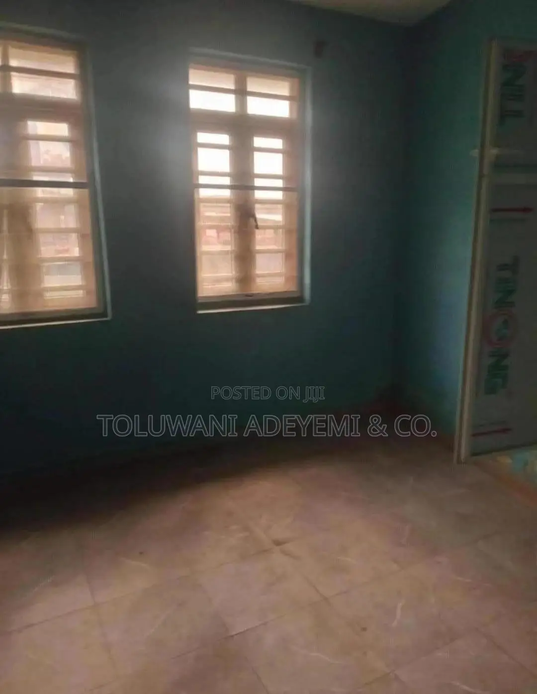 3bdrm Apartment in Ebute Metta for rent in Ebute Metta