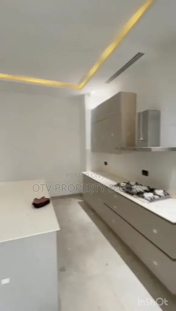 5bdrm Duplex in Old Ikoyi for sale in Old Ikoyi