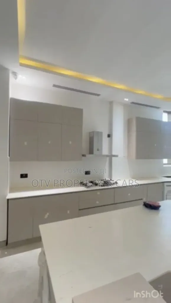 5bdrm Duplex in Old Ikoyi for sale in Old Ikoyi
