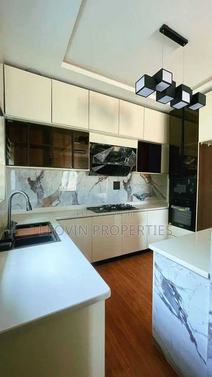3bdrm Bungalow in Celebration Parkland, Eleko for sale in Eleko