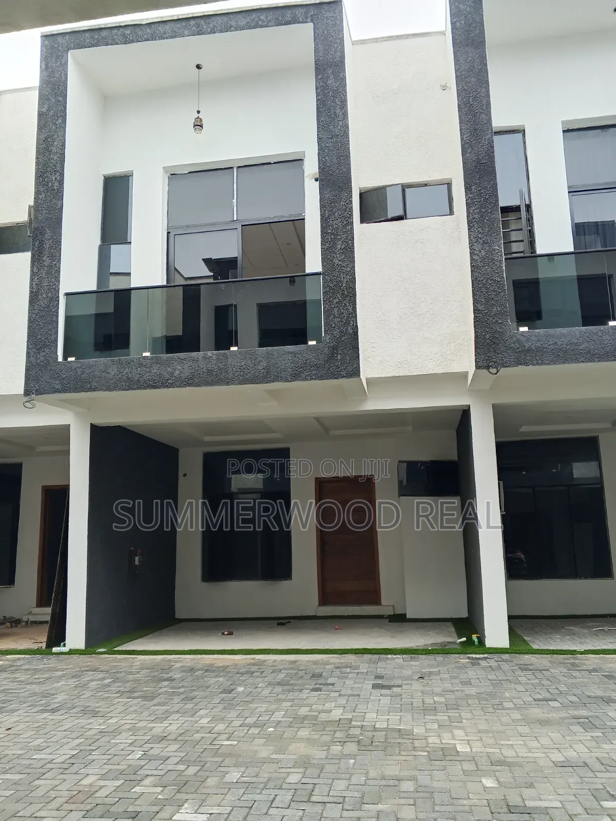 4bdrm Duplex in Lekki Phase 2 for rent in Lekki Phase 2