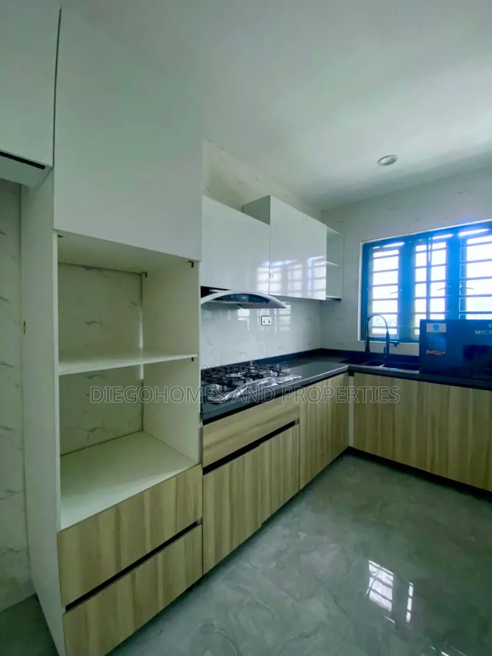 3bdrm Apartment in Abijo for sale in Abijo