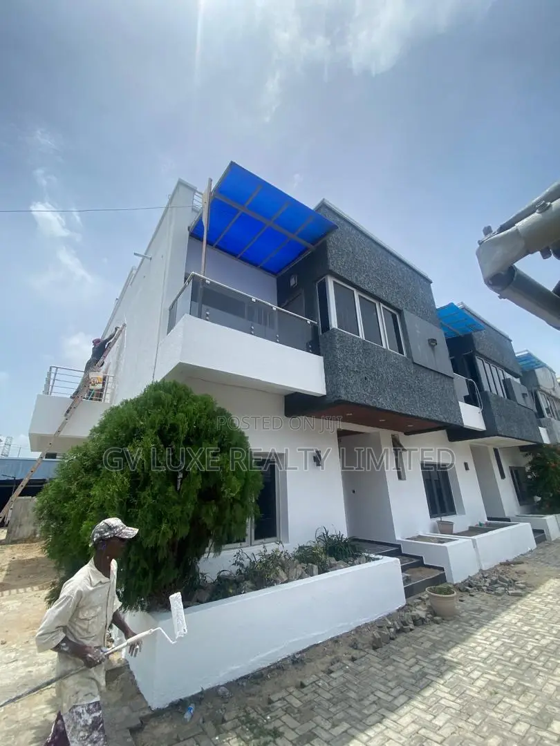 4bdrm Townhouse / Terrace in Lekki for rent in Lekki