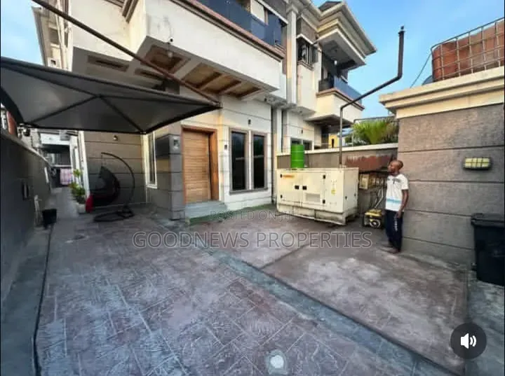 4bdrm Duplex in Ikate for rent in Ikate