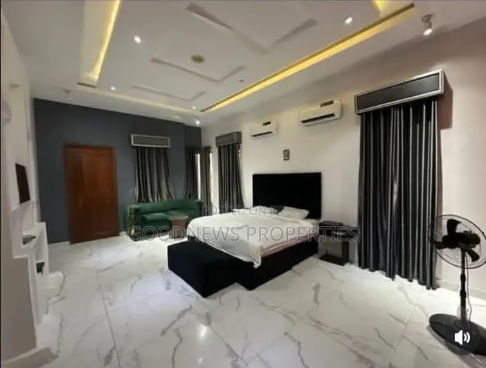 4bdrm Duplex in Ikate for rent in Ikate