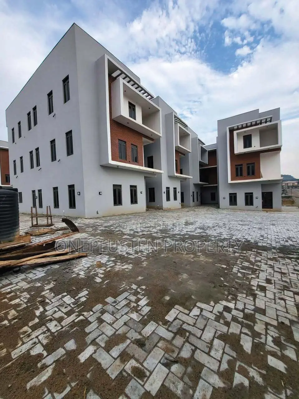 4bdrm Townhouse/Terrace in Mabushi for sale in Mabushi