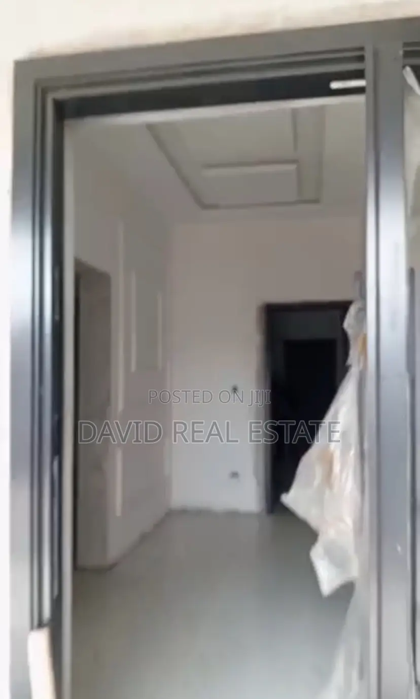 3bdrm Bungalow in Eneka for sale in Eneka