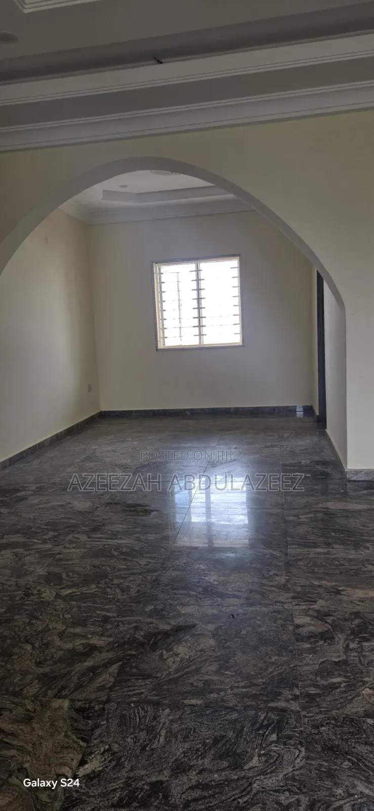 2bdrm Apartment in Sabon Lugbe for rent in Sabon Lugbe