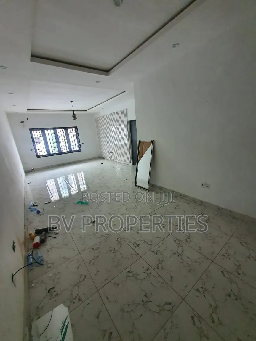 3bdrm Apartment in Lekki Phase 2 for rent in Lekki Phase 2