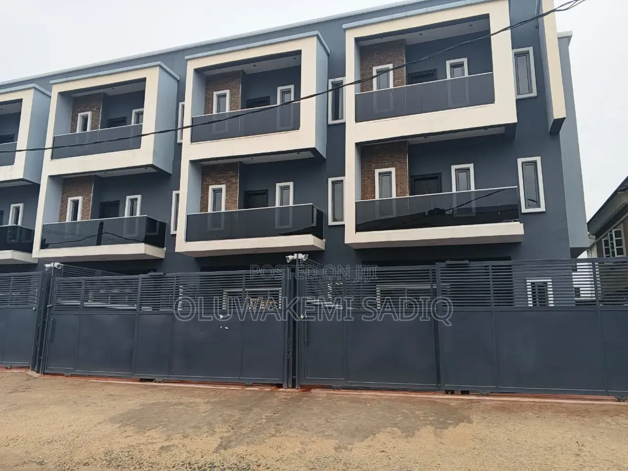 4bdrm House in Adeniyi Jones for sale in Adeniyi Jones