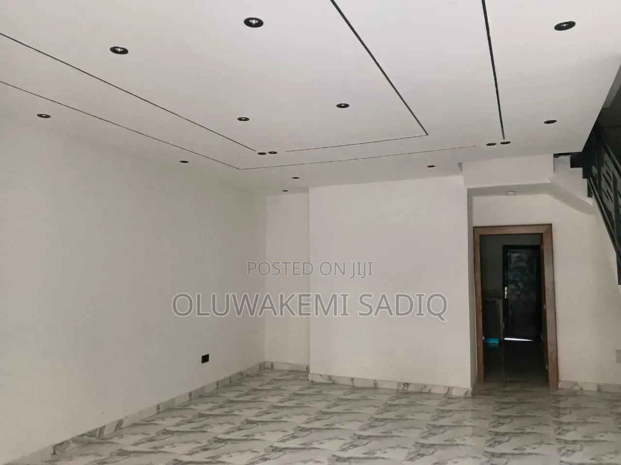 4bdrm House in Adeniyi Jones for sale in Adeniyi Jones