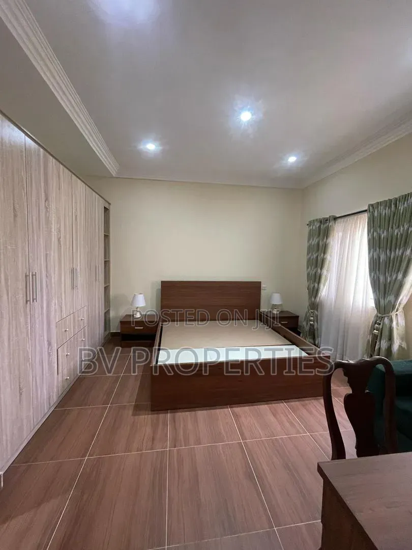 3bdrm Maisonette in Off Alpha Beach, Lekki Phase 2 for rent in Lekki Phase 2