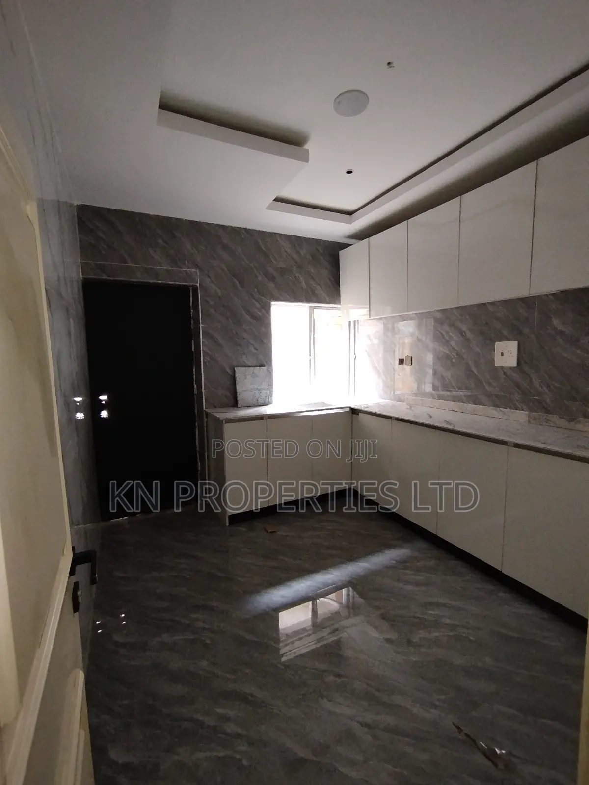 2bdrm Apartment in Apo for rent in Apo District