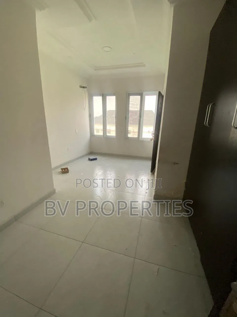 3bdrm Apartment in Oral Estate, Lekki Phase 2 for rent in Lekki Phase 2